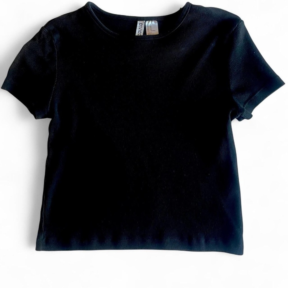 H&M Black Ribbed Short Sleeve crop top